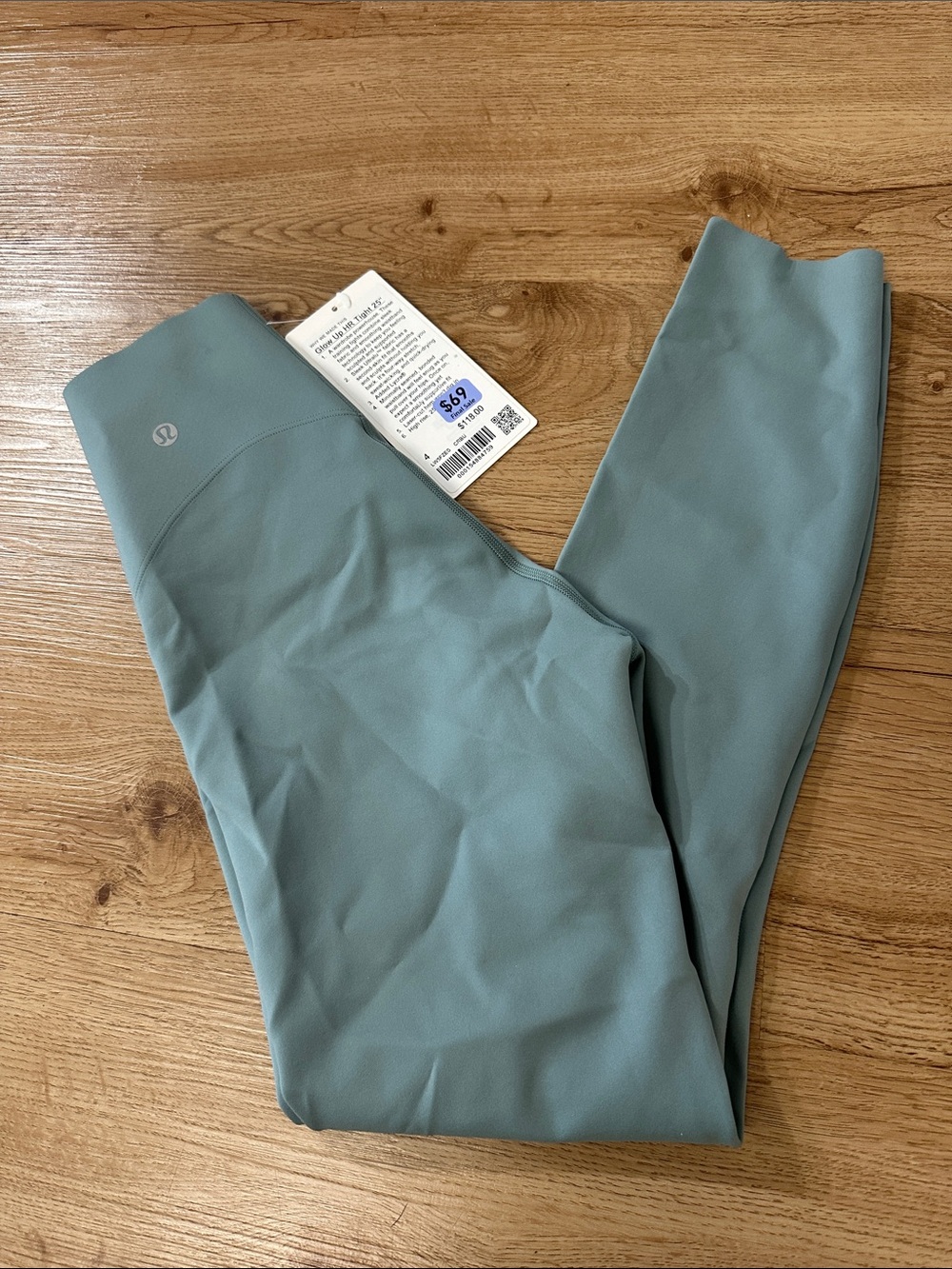 Lululemon leggings size 4